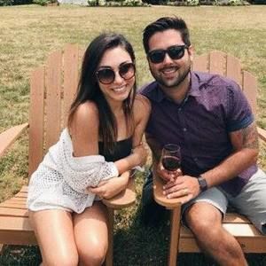 Meet your Posher, Yasmin